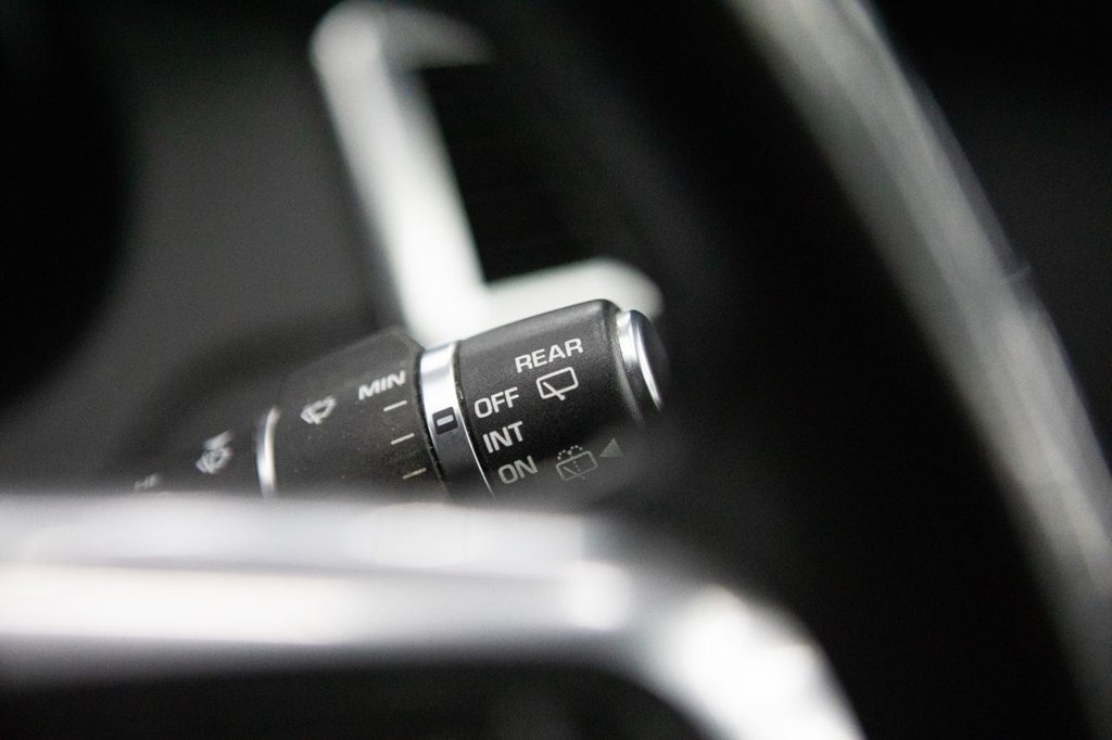 Used Land Rover Discovery Sport 2015 for sale - 77764740: Photo 26