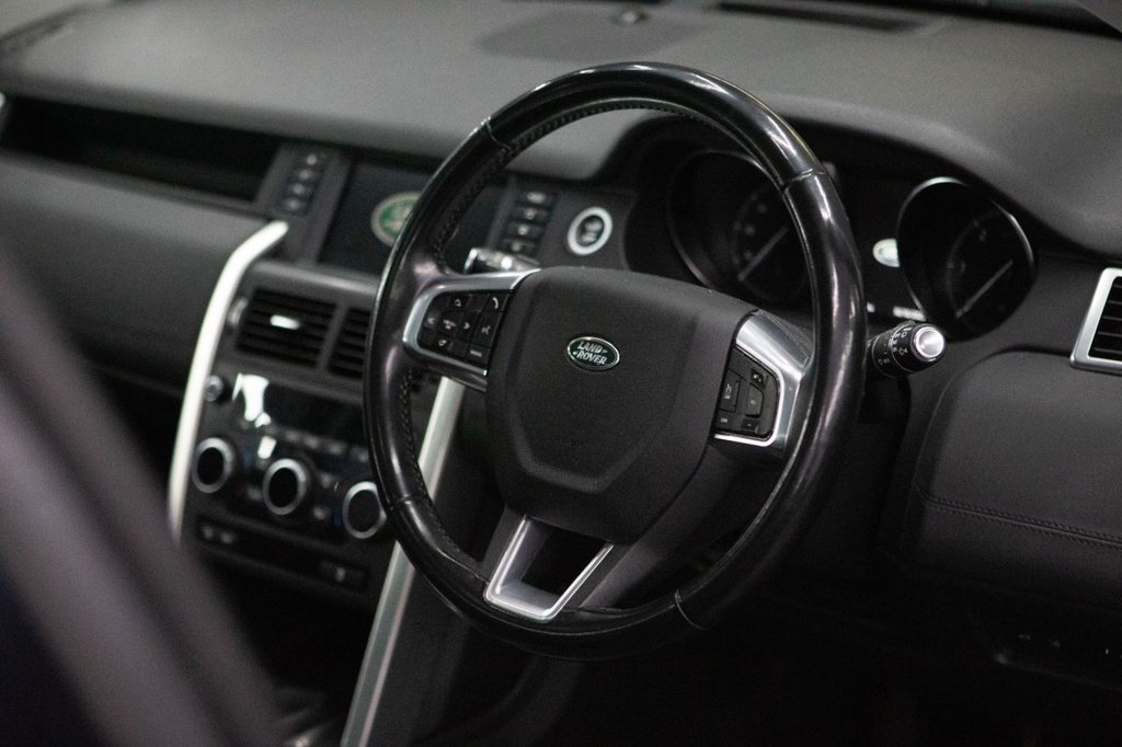 Used Land Rover Discovery Sport 2015 for sale - 77764740: Photo 35