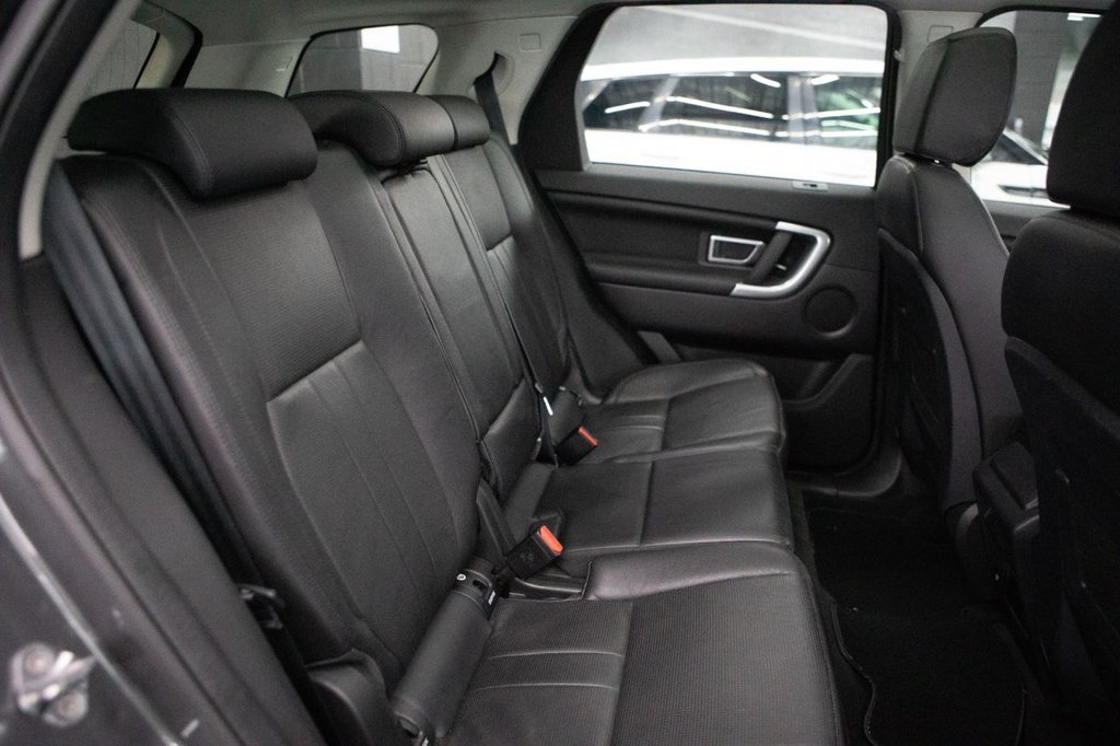 Used Land Rover Discovery Sport 2015 for sale - 77764740: Photo 8