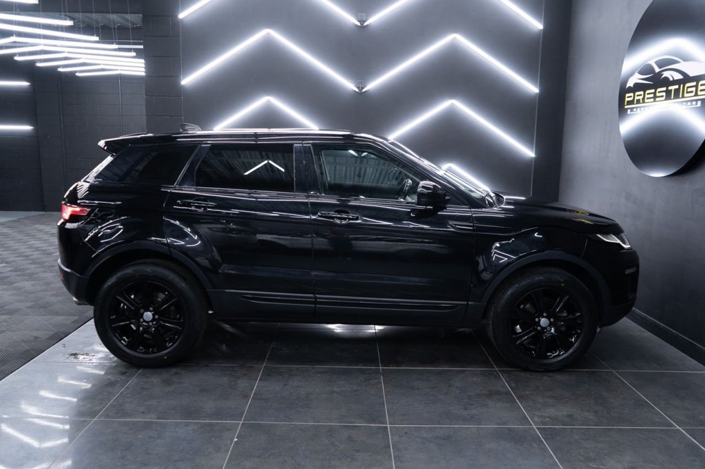 Used Land Rover Range Rover Evoque 2017 for sale - 77884936: Photo 38