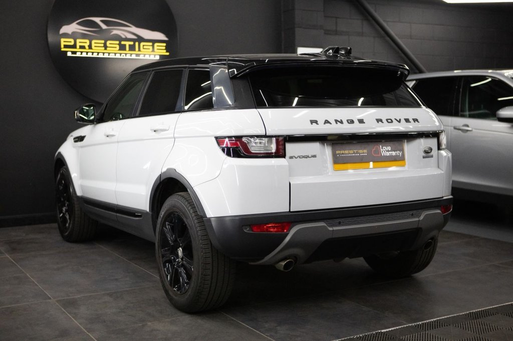 Used Land Rover Range Rover Evoque 2017 for sale - 77771089: Photo 2