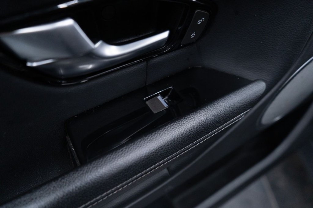 Used Land Rover Range Rover Evoque 2017 for sale - 77952675: Photo 24