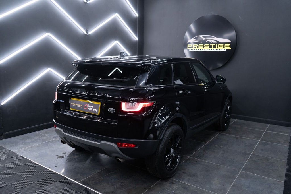 Used Land Rover Range Rover Evoque 2017 for sale - 77952675: Photo 4