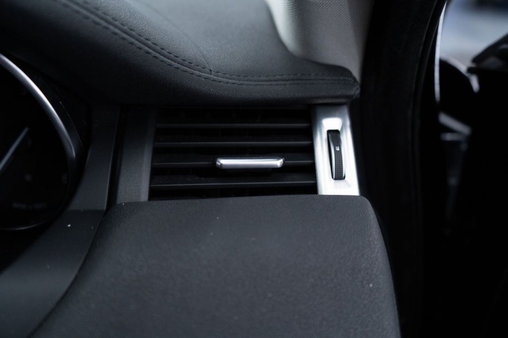 Used Land Rover Range Rover Evoque 2017 for sale - 77952675: Photo 42