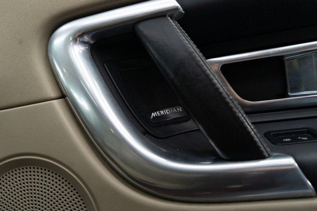 Used Land Rover Discovery Sport 2016 for sale - 77764701: Photo 32