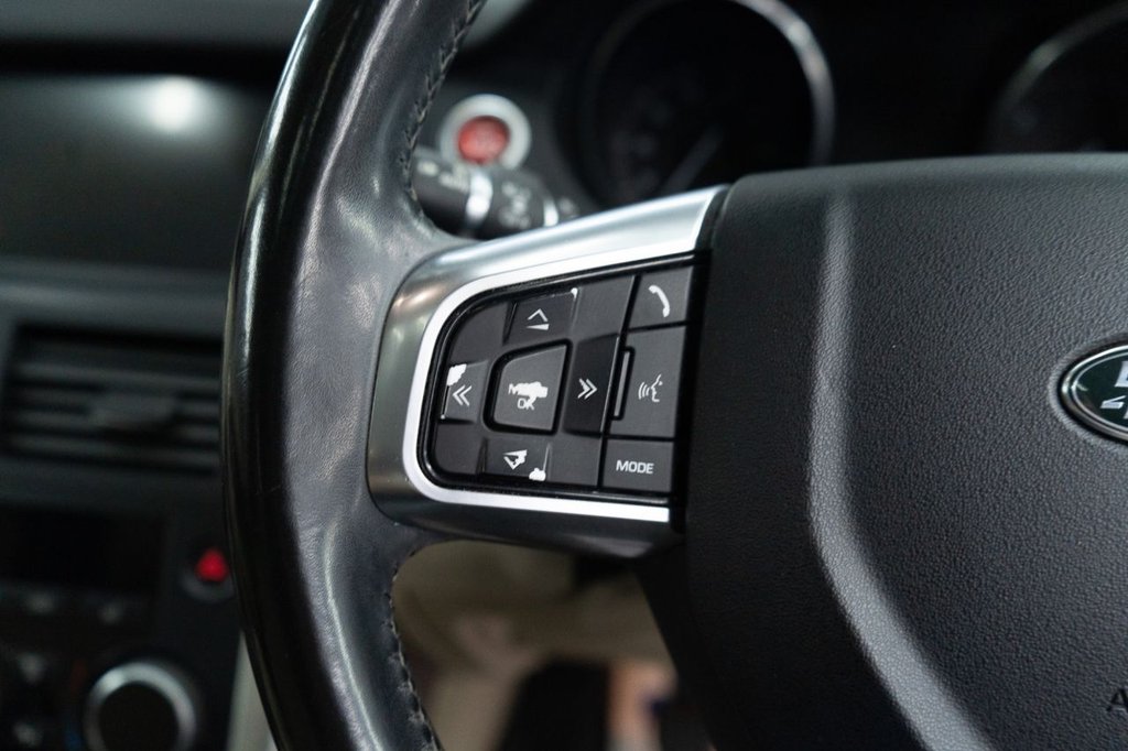 Used Land Rover Discovery Sport 2016 for sale - 77764701: Photo 39