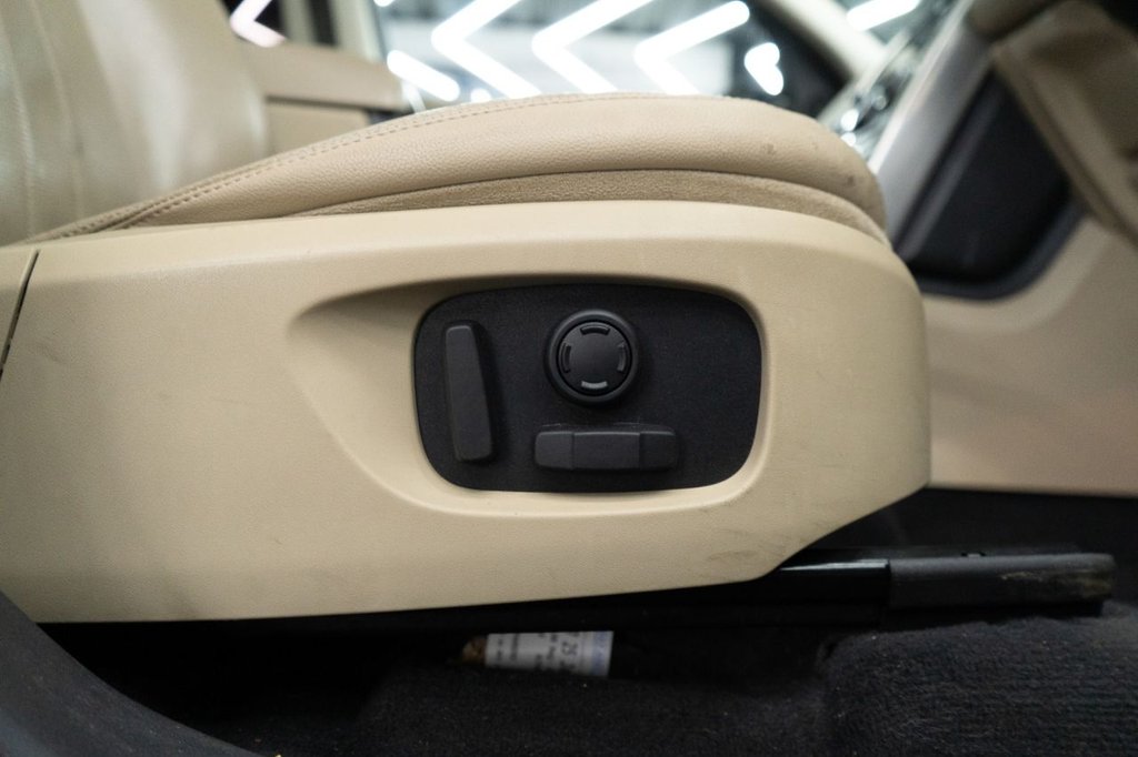 Used Land Rover Discovery Sport 2016 for sale - 77764701: Photo 45