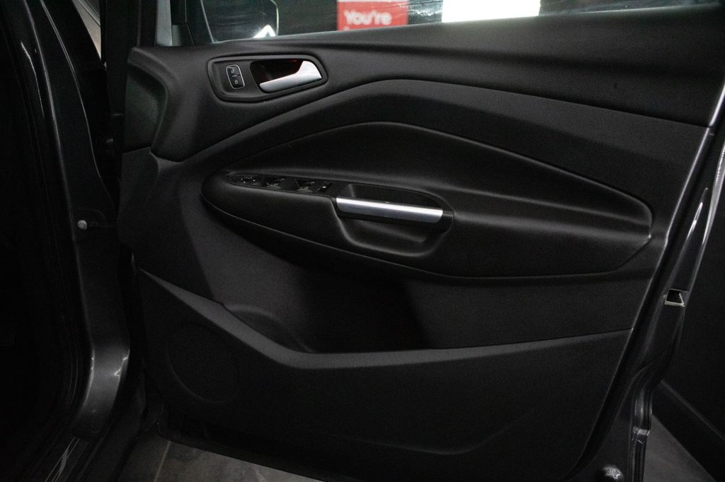 Used Ford Kuga 2018 for sale - 78153555: Photo 28