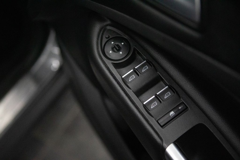 Used Ford Kuga 2018 for sale - 78153555: Photo 37