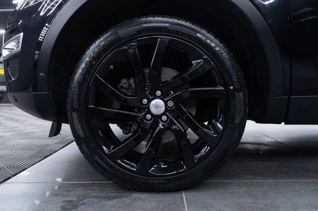 Used Land Rover Discovery Sport 2017 for sale - 77835920: Photo 10