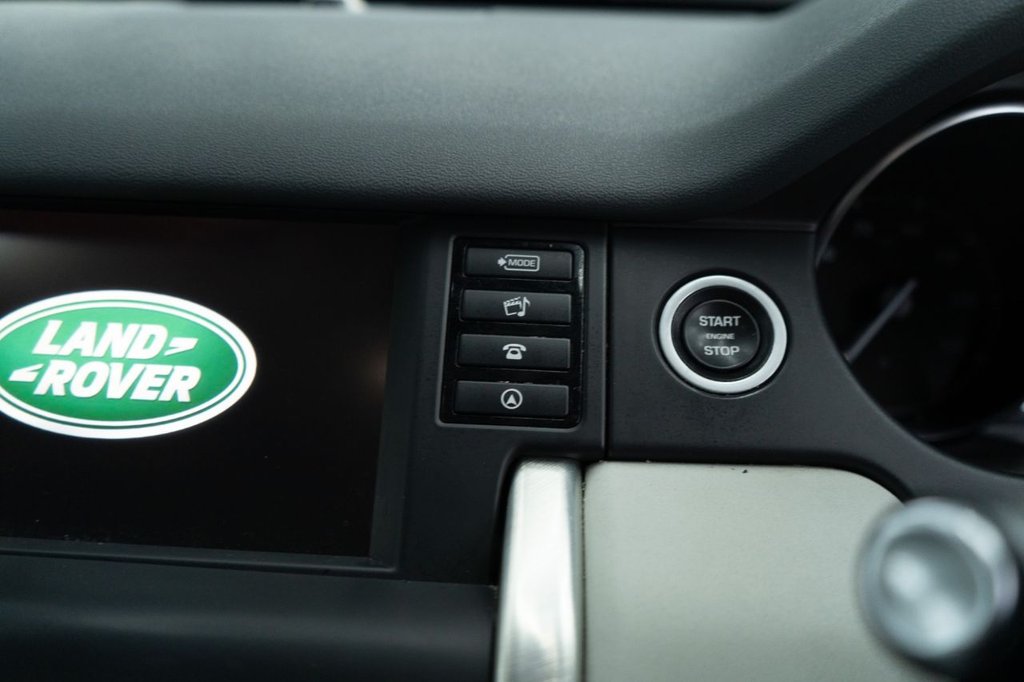 Used Land Rover Discovery Sport 2017 for sale - 77835920: Photo 26