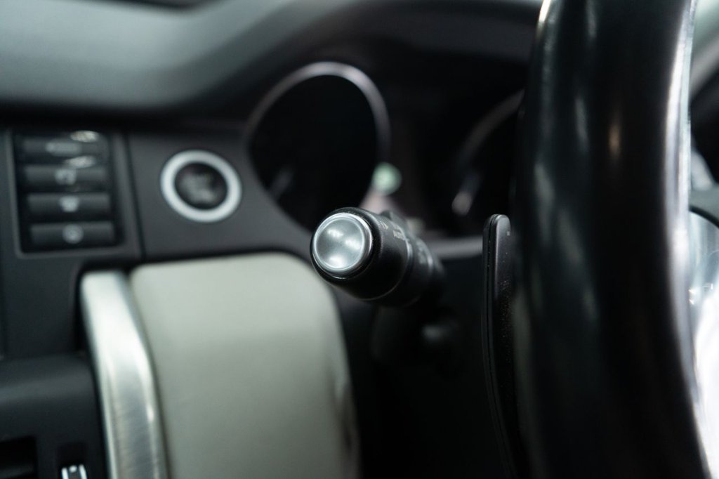 Used Land Rover Discovery Sport 2017 for sale - 77835920: Photo 28