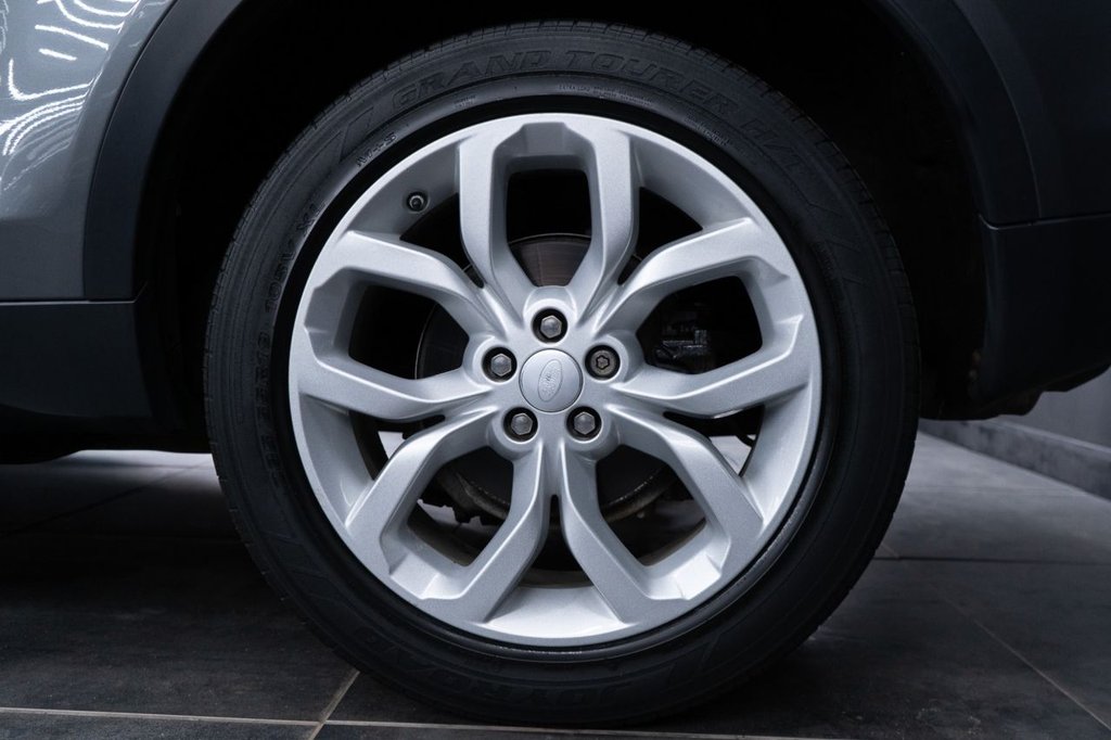 Used Land Rover Discovery Sport 2017 for sale - 77836054: Photo 11