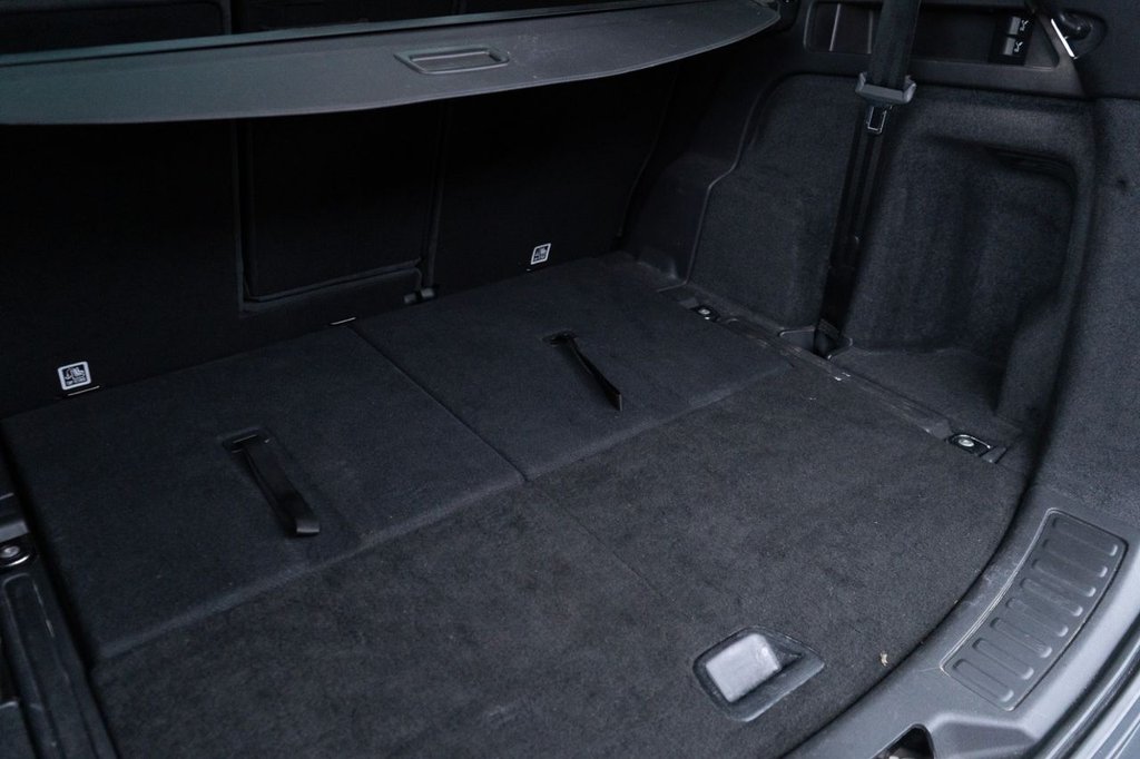 Used Land Rover Discovery Sport 2017 for sale - 77836054: Photo 40