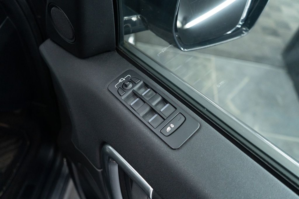 Used Land Rover Discovery Sport 2017 for sale - 77836054: Photo 44