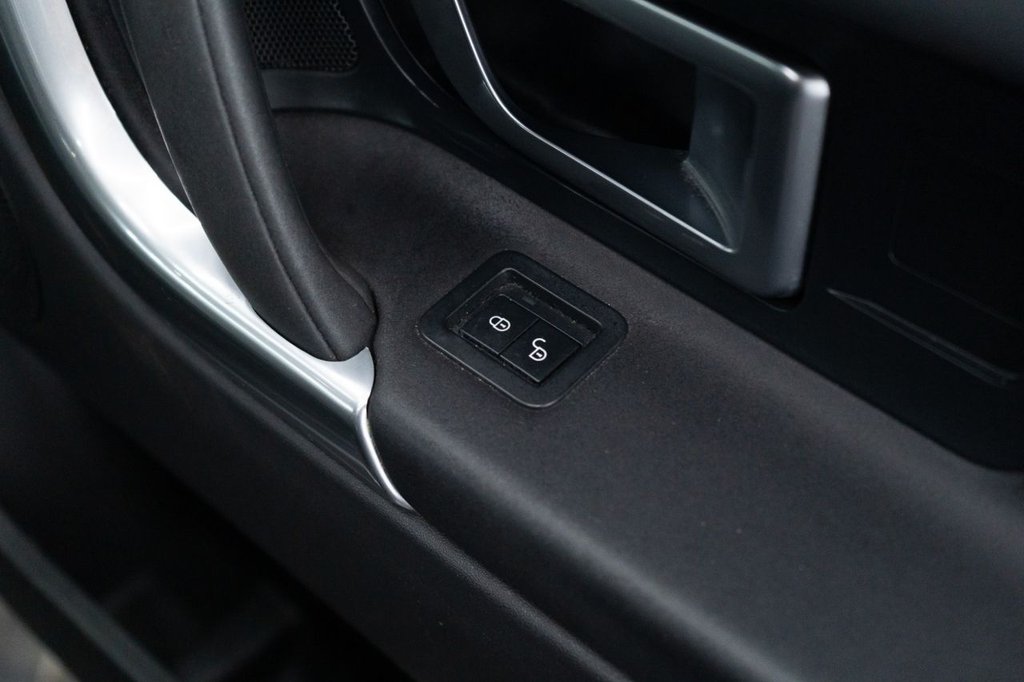 Used Land Rover Discovery Sport 2017 for sale - 77836054: Photo 47