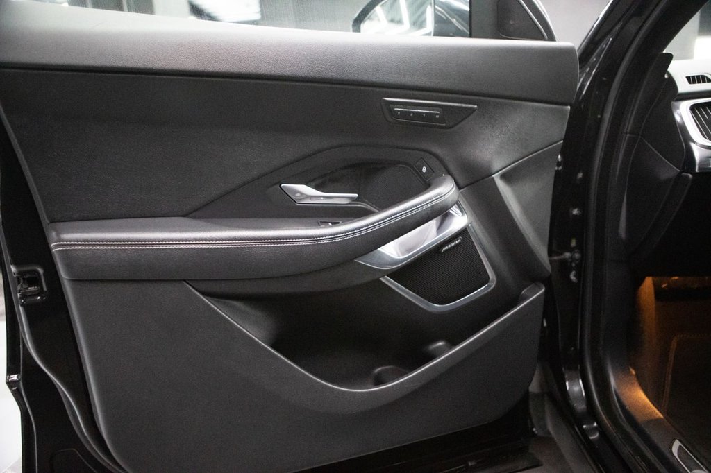 Used Jaguar E-Pace 2018 for sale - 77990567: Photo 23