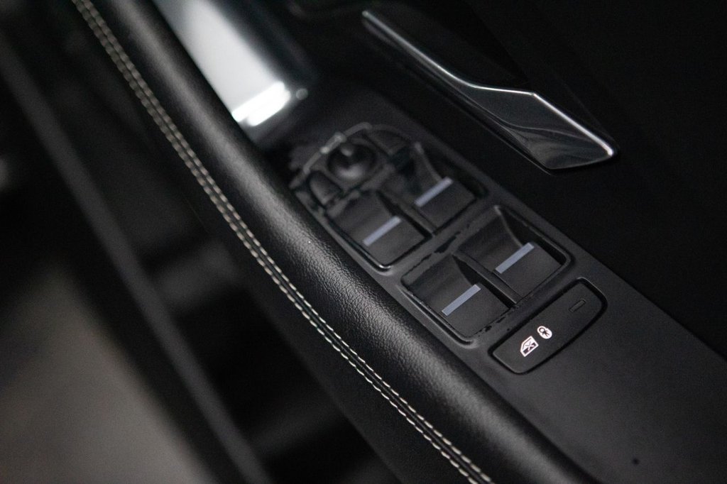 Used Jaguar E-Pace 2018 for sale - 77990567: Photo 33