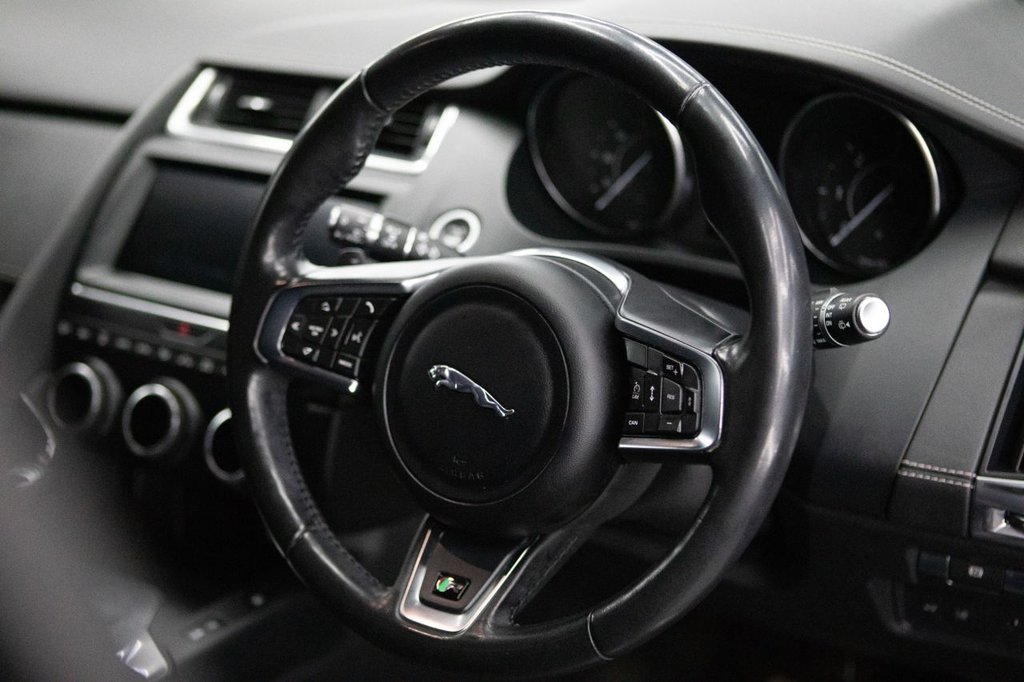 Used Jaguar E-Pace 2018 for sale - 77990567: Photo 35