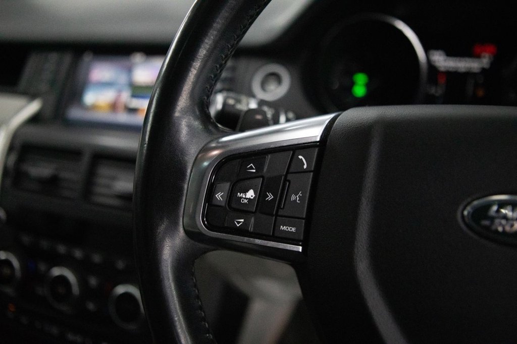 Used Land Rover Discovery Sport 2015 for sale - 77780117: Photo 38