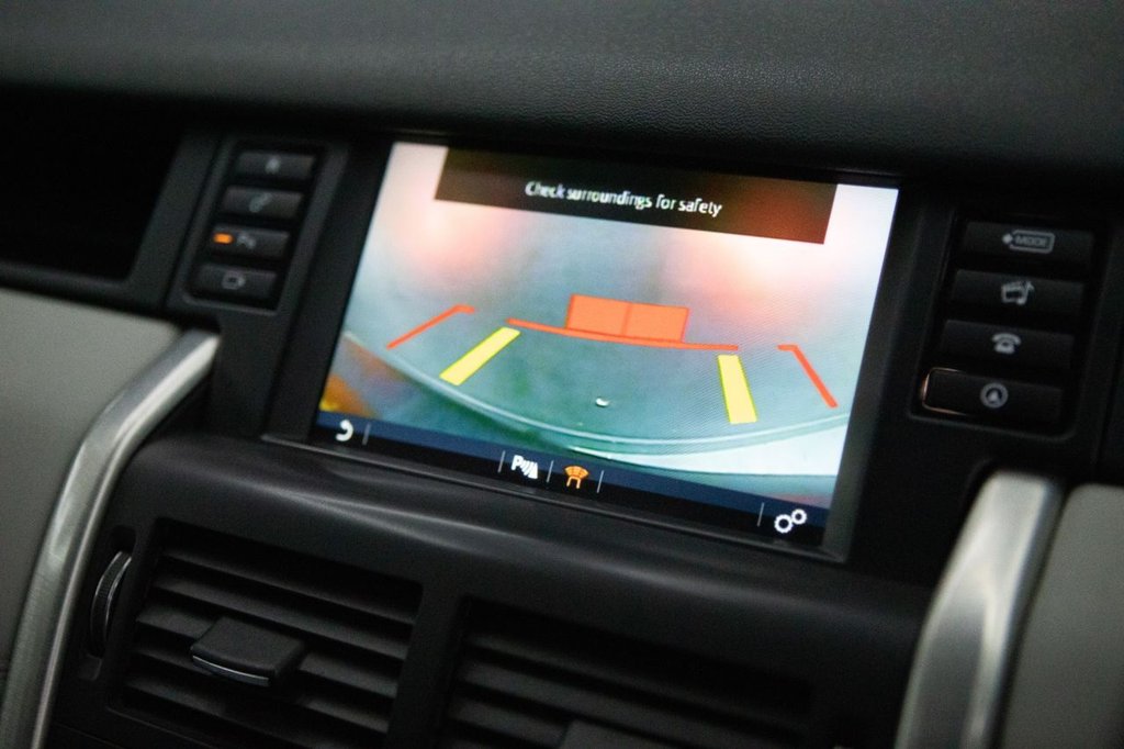 Used Land Rover Discovery Sport 2015 for sale - 77780117: Photo 43