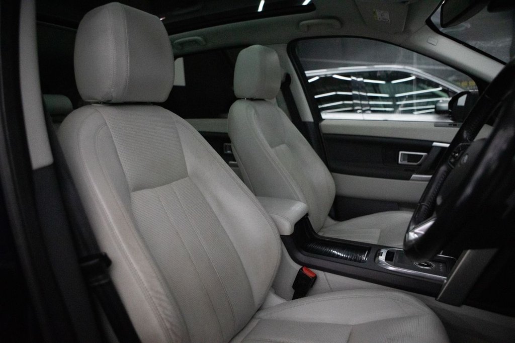 Used Land Rover Discovery Sport 2015 for sale - 77780117: Photo 7