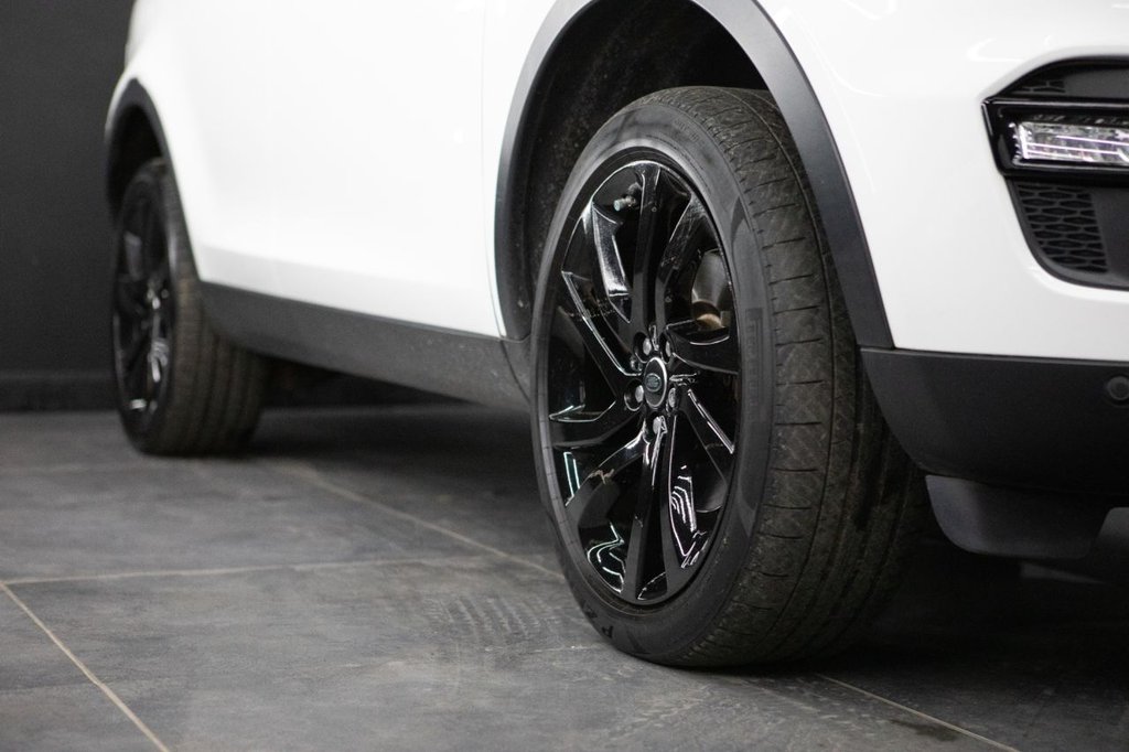 Used Land Rover Discovery Sport 2017 for sale - 77764786: Photo 12