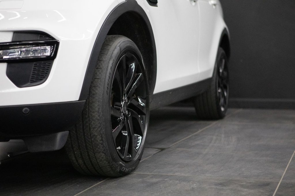 Used Land Rover Discovery Sport 2017 for sale - 77764786: Photo 14