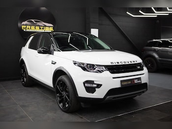 Used Land Rover Discovery Sport 2017 for sale - 77764786: Photo