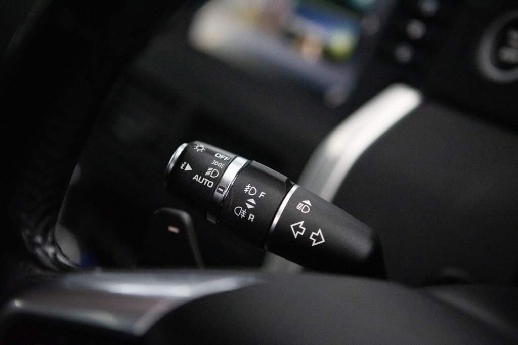 Used Land Rover Discovery Sport 2017 for sale - 77764786: Photo 30