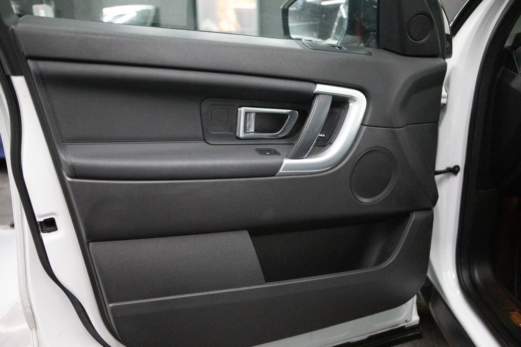 Used Land Rover Discovery Sport 2017 for sale - 77764786: Photo 41