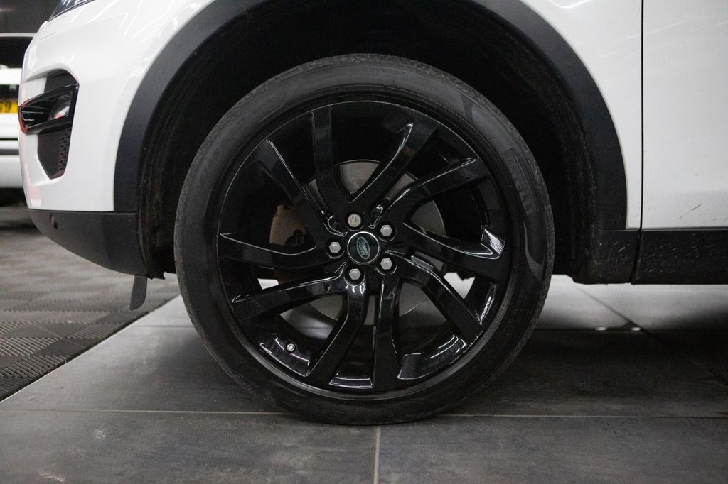 Used Land Rover Discovery Sport 2017 for sale - 77764786: Photo 6