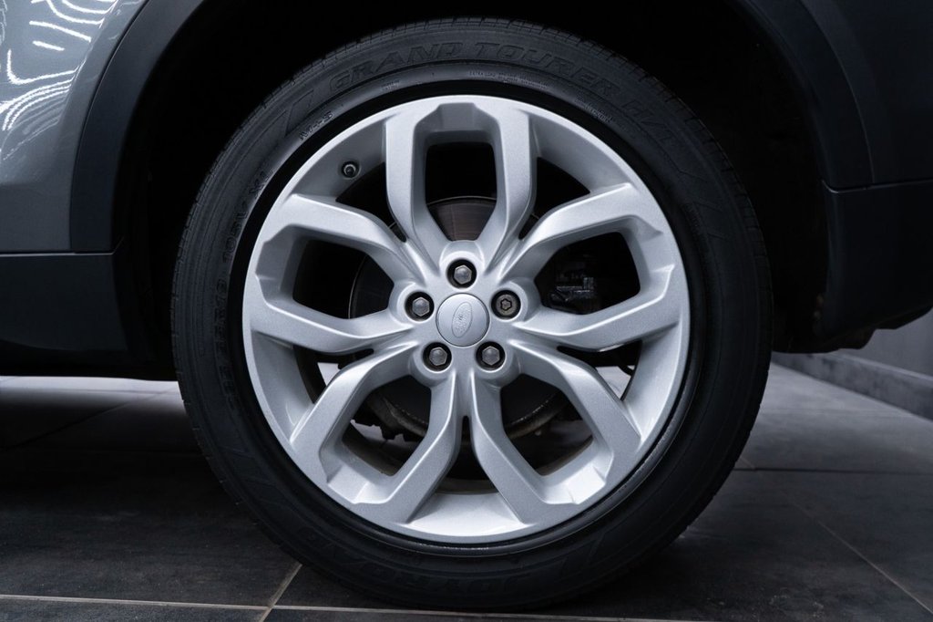 Used Land Rover Discovery Sport 2017 for sale - 77780245: Photo 8