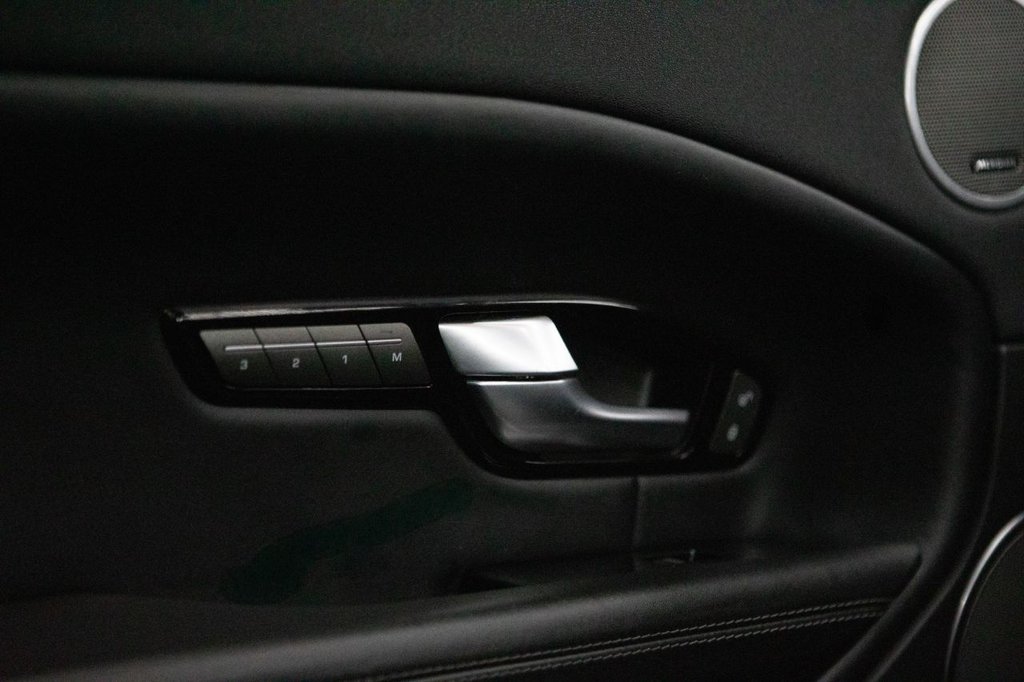 Used Land Rover Range Rover Evoque 2018 for sale - 78068595: Photo 32