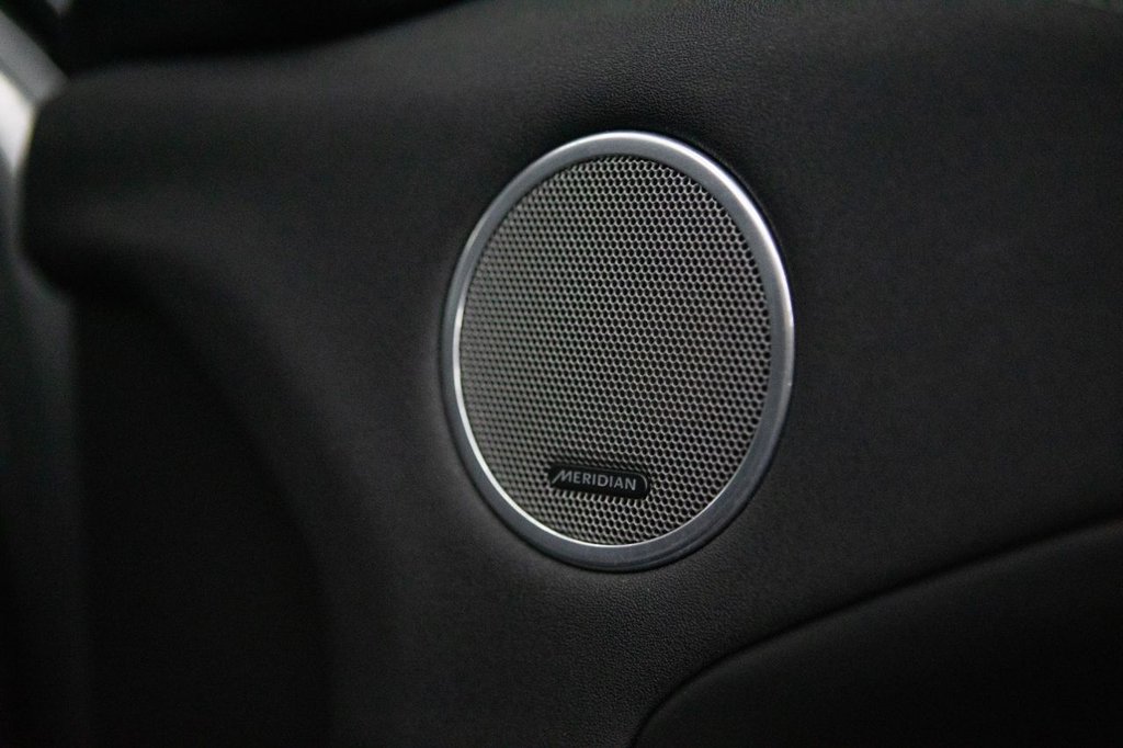 Used Land Rover Range Rover Evoque 2015 for sale - 77765643: Photo 12