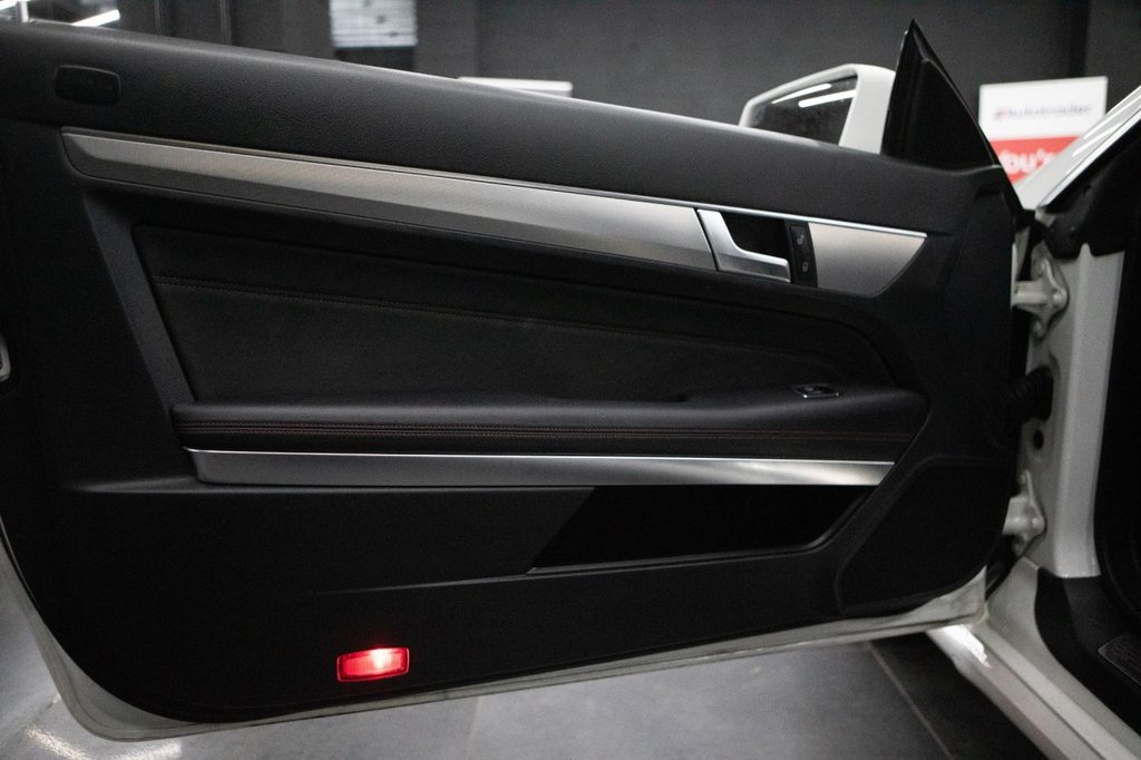 Used Mercedes-Benz E Class 2015 for sale - 78110235: Photo 25