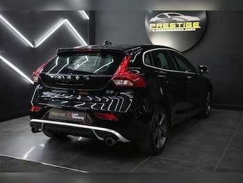 Used Volvo V40 2016 for sale - 78153717: Photo