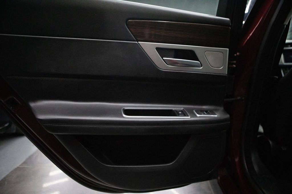 Used Jaguar XF 2017 for sale - 78166956: Photo 19