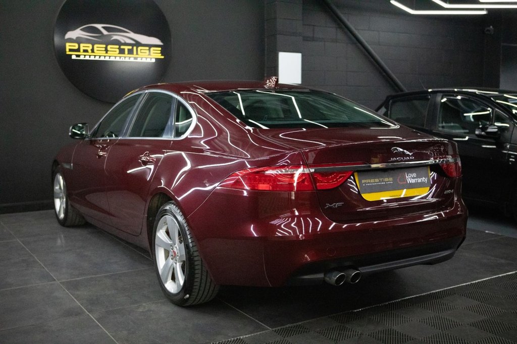 Used Jaguar XF 2017 for sale - 78166956: Photo 2