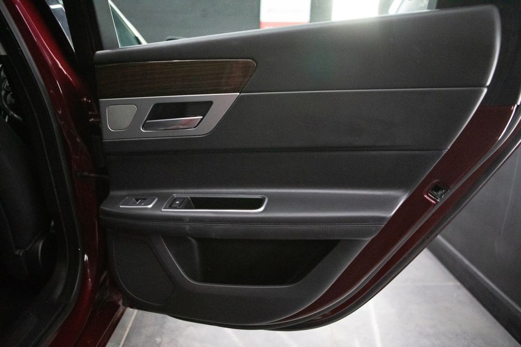 Used Jaguar XF 2017 for sale - 78166956: Photo 22