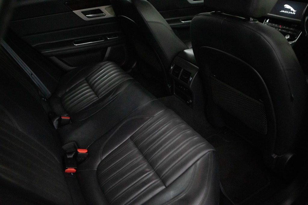 Used Jaguar XF 2017 for sale - 78166956: Photo 23