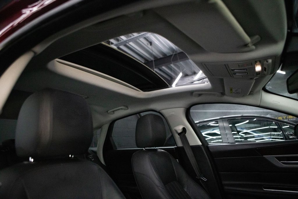 Used Jaguar XF 2017 for sale - 78166956: Photo 9