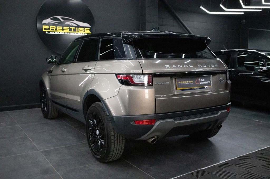 Used Land Rover Range Rover Evoque 2017 for sale - 78110490: Photo 2