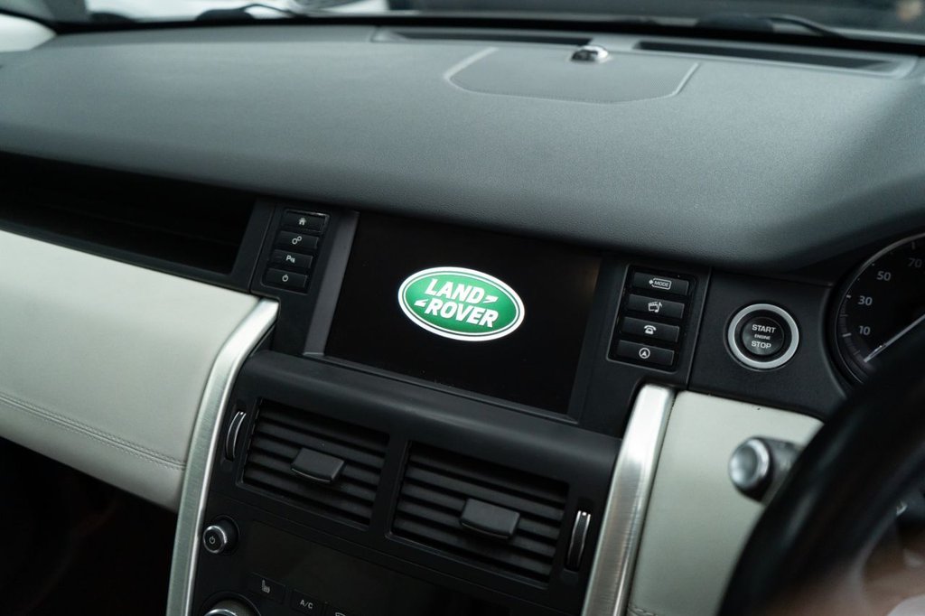 Used Land Rover Discovery Sport 2018 for sale - 78003493: Photo 25