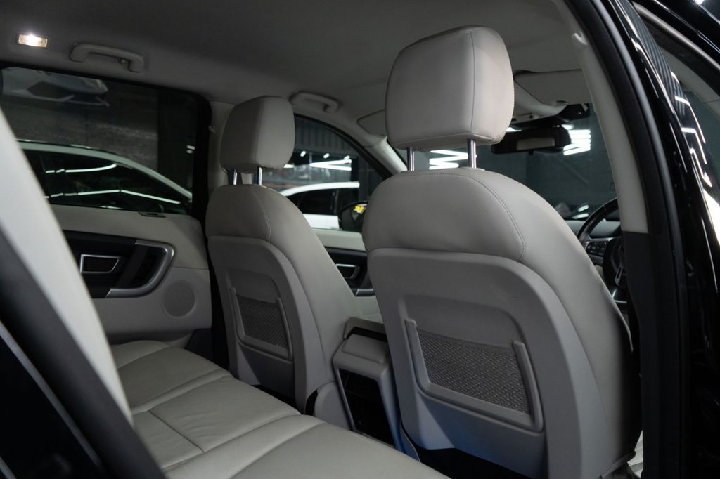 Used Land Rover Discovery Sport 2018 for sale - 78003493: Photo 46