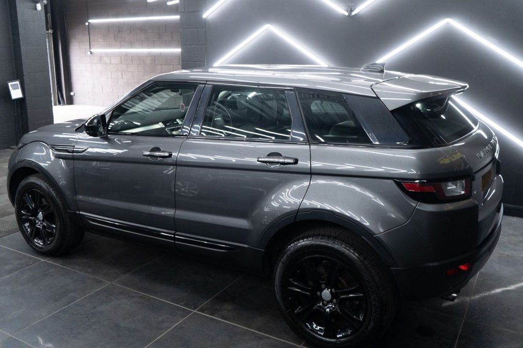 Used Land Rover Range Rover Evoque 2016 for sale - 77952802: Photo 13