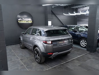Used Land Rover Range Rover Evoque 2016 for sale - 77952802: Photo