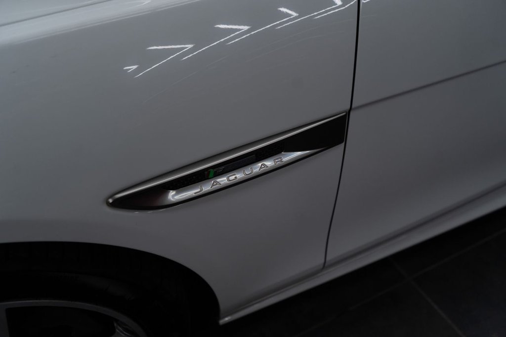 Used Jaguar XE 2019 for sale - 78167614: Photo 17