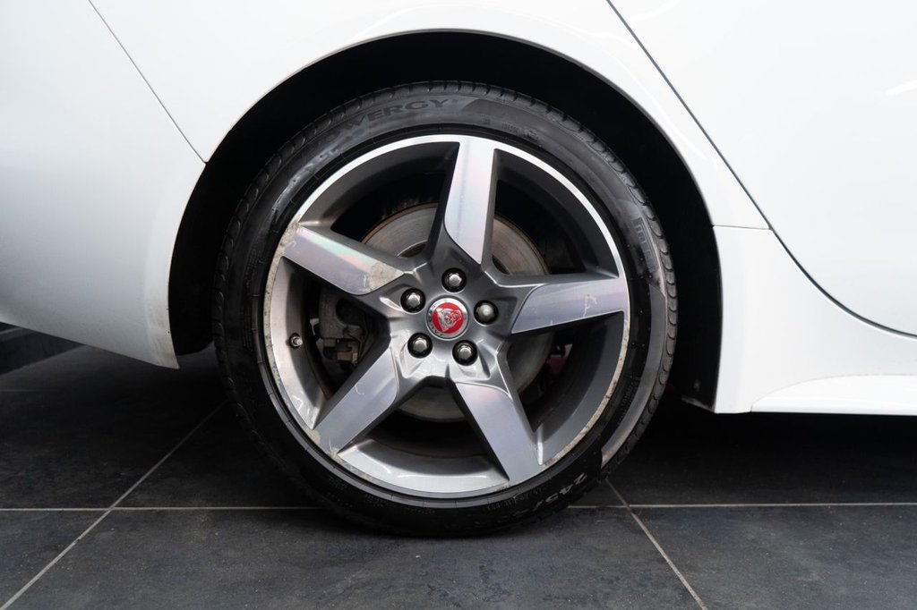 Used Jaguar XE 2019 for sale - 78167614: Photo 21