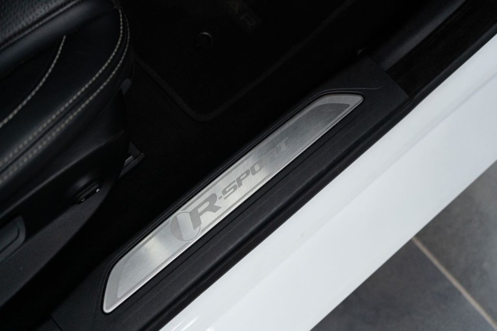 Used Jaguar XE 2019 for sale - 78167614: Photo 28